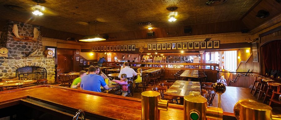 Billy Bob's Country Western Saloon